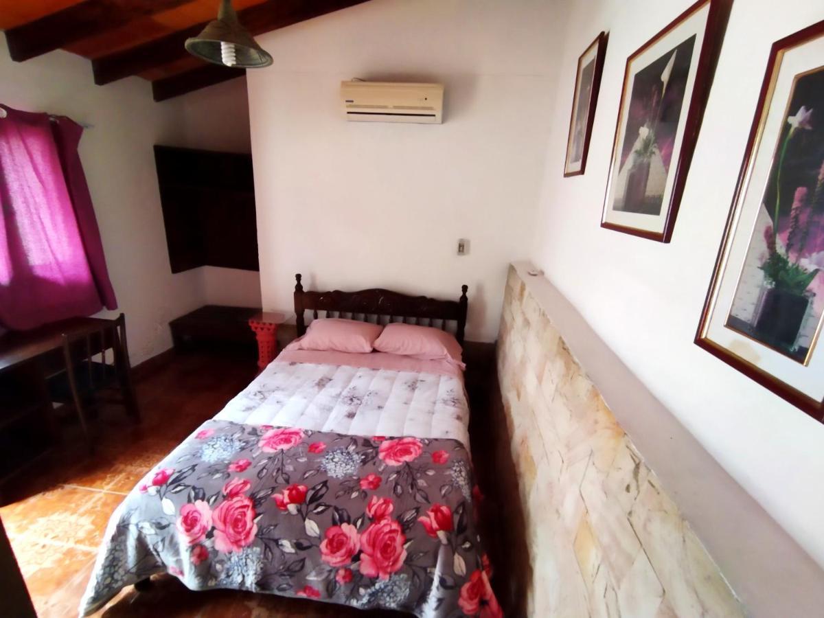 Hotel La Aparesida Areguá Exteriér fotografie