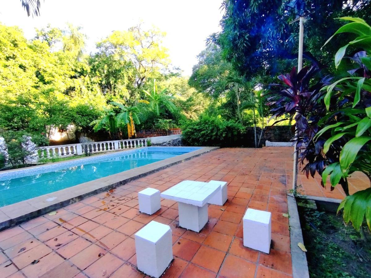 Hotel La Aparesida Areguá Exteriér fotografie